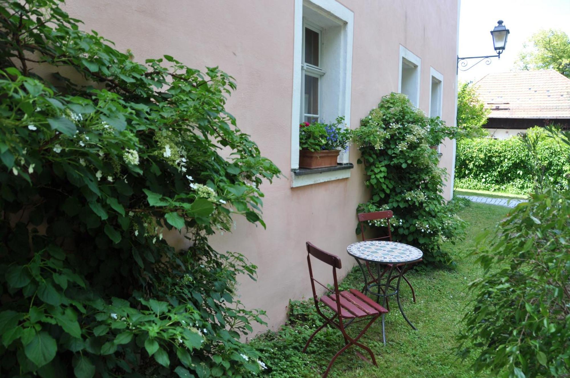 Ferienwohnung Am Wasserschloss Schnabelwaid Екстериор снимка
